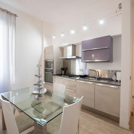 Mamo Florence - Amalia Piazza Signoria Apartment ภายนอก รูปภาพ
